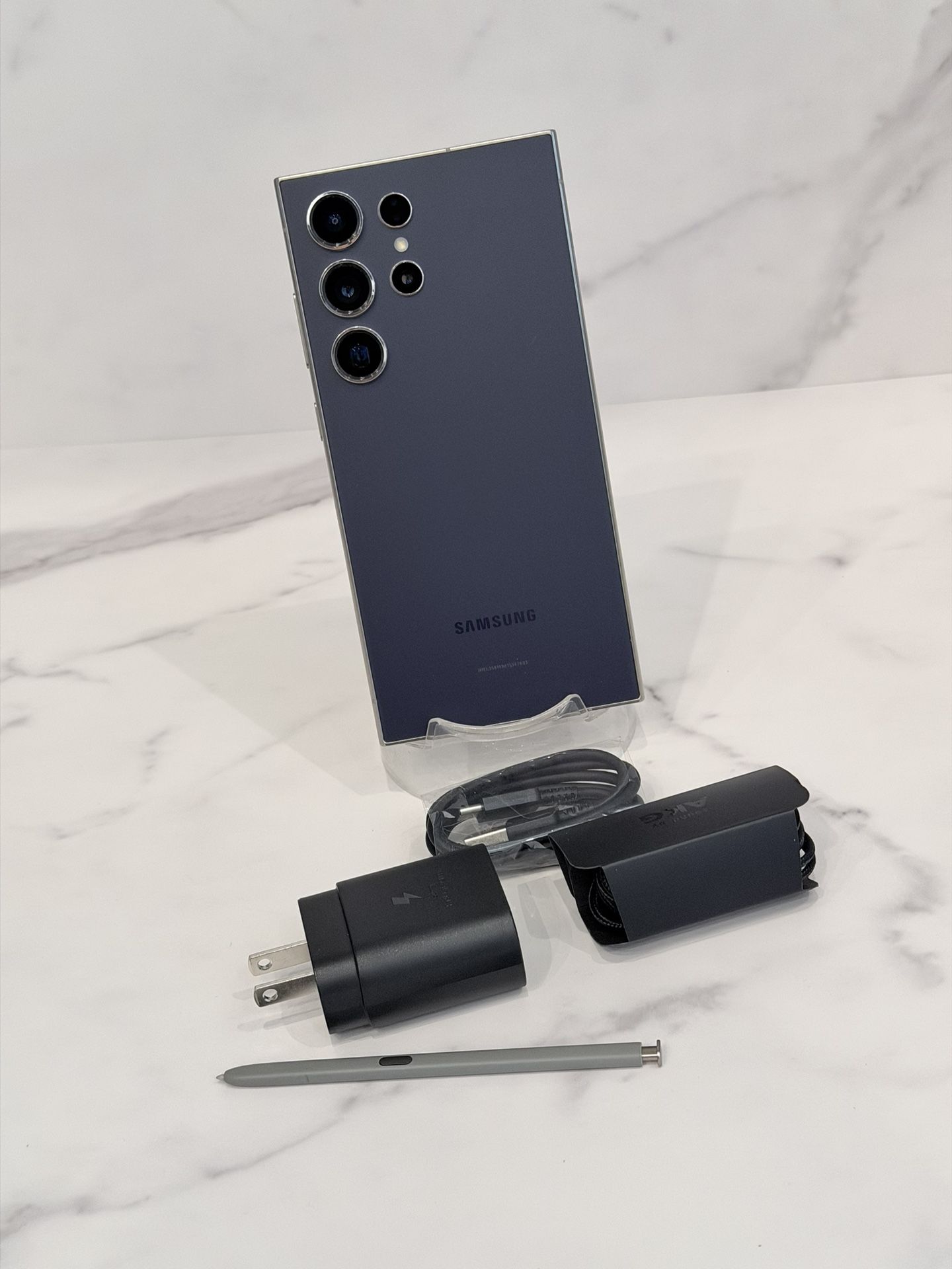 Samsung Galaxy S24 Ultra (256gb) Purple UNLOCKED