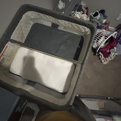 Twin Bassinet 