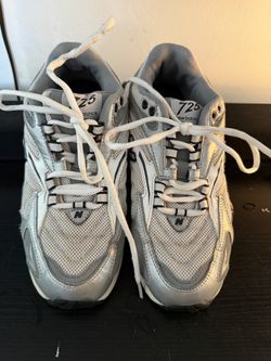 New Balance 725