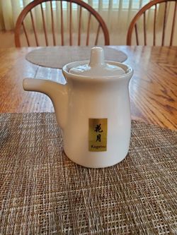 Japanese Soy Sauce Dispenser-Restauramt Style