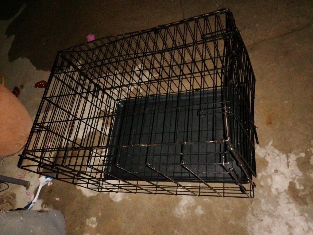 Small Metal Dog Crate