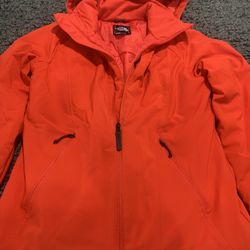 Woman’s Sz. M NORTHFACE  ( RED) Hood