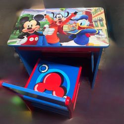 Mickey And Friends Desk And Chair