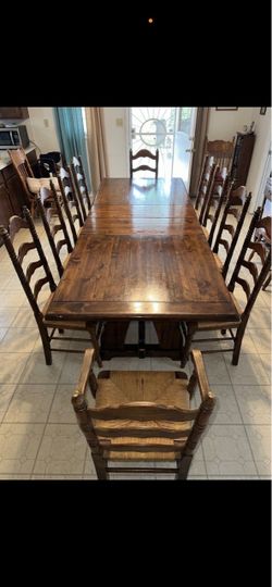 Dining Table Solid Wood and 10 Chairs