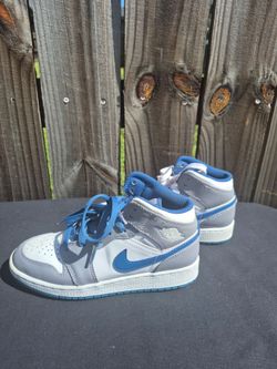 Jordan 1- mid grey/blue