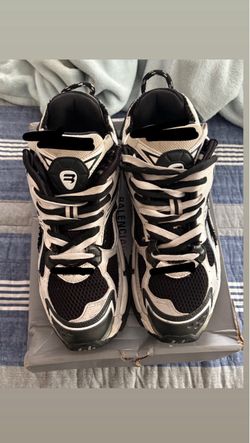 Balenciaga Runner Sneakers Black White