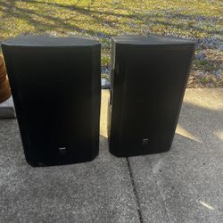 Electrovoice ZLX 15” Powered 2 Way Speakers