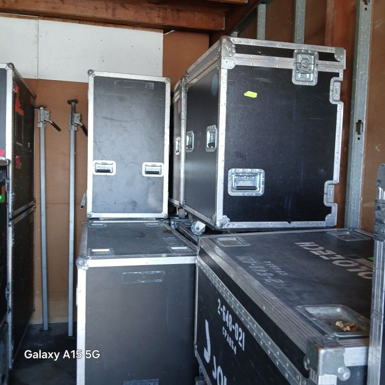 Travel Cases, Sound And Audio