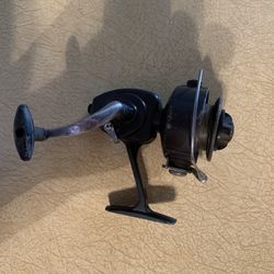 Fishing Reel