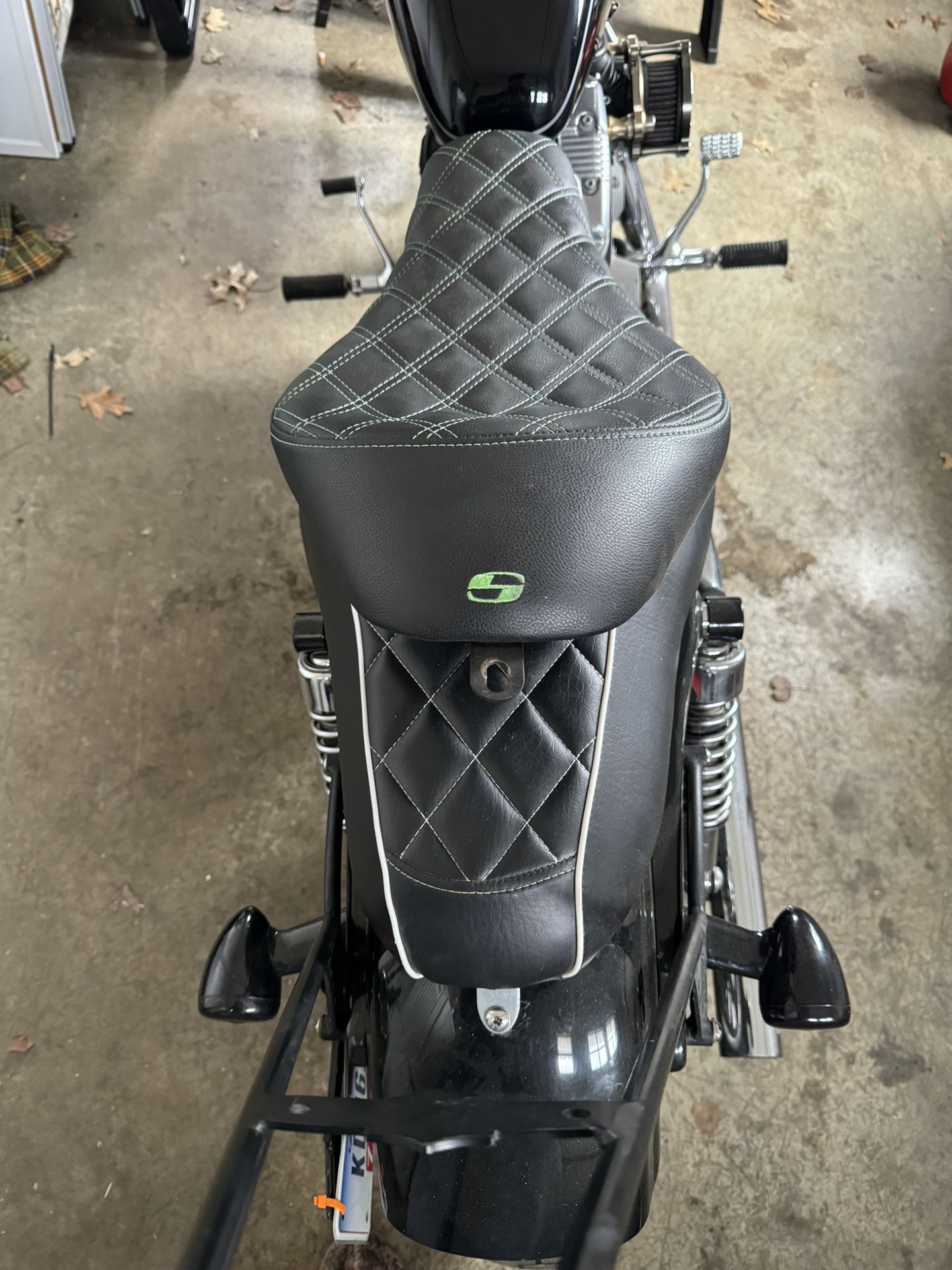 Authentic Saddlemen Bobber Seat