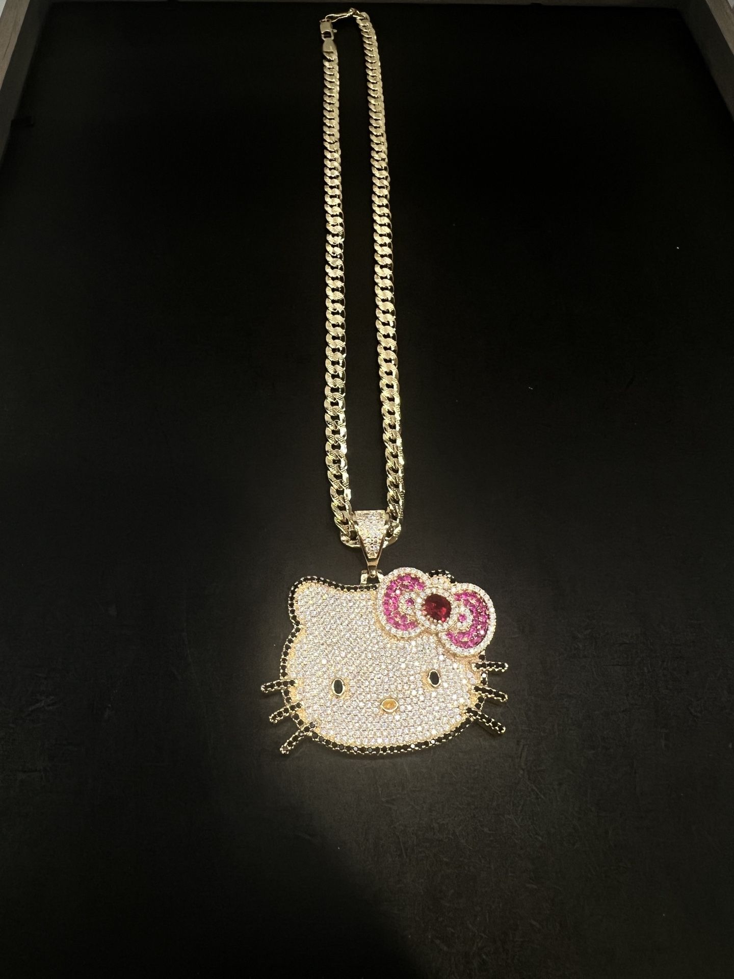 Yellow kitty Pendant With Chain