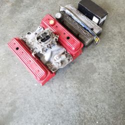  Heads with Intake Manifold And CARB LIKE NEW.