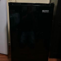 Small Fridge 