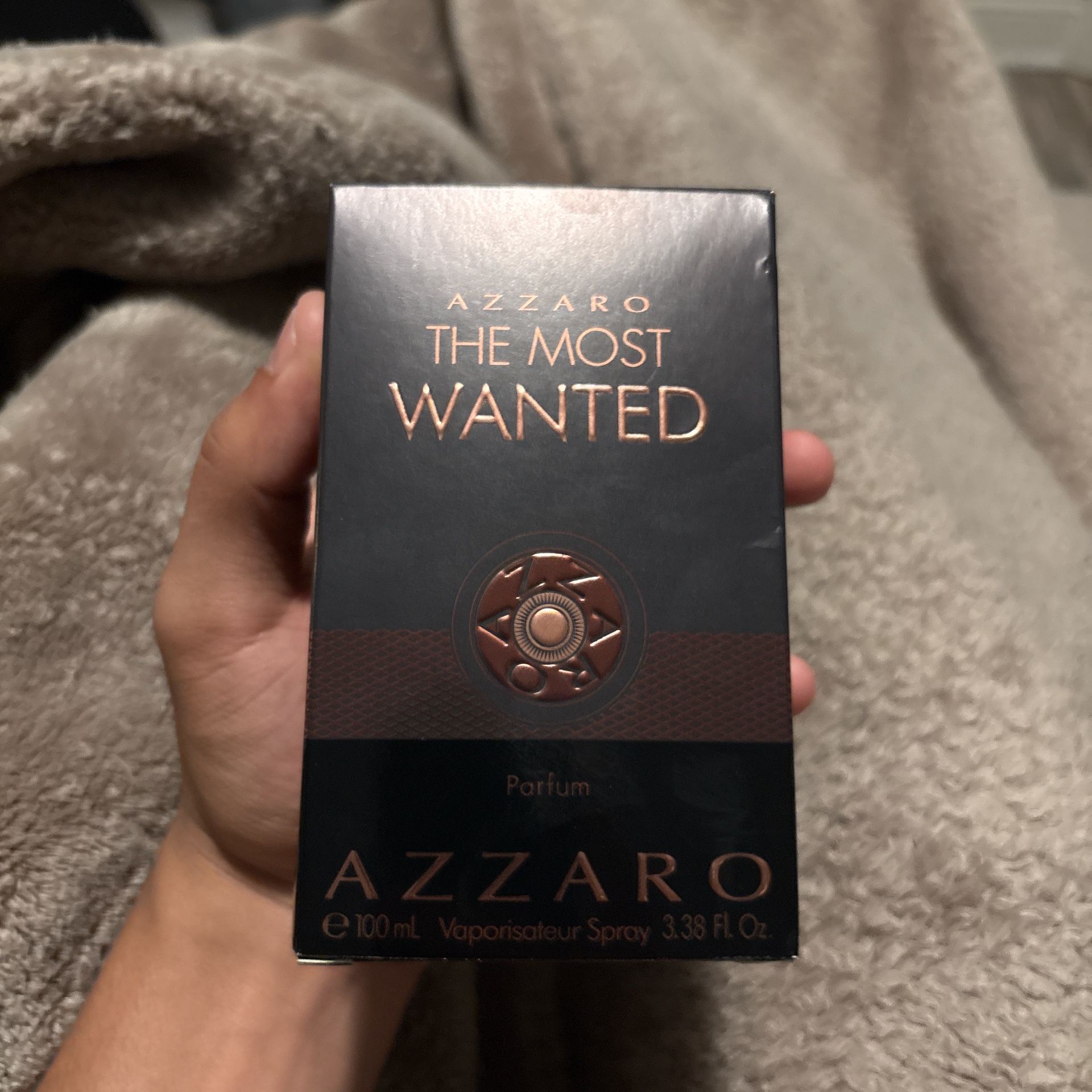 Most wanted : Azzaro