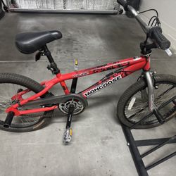 Mongoose Ravage BMX Bike
