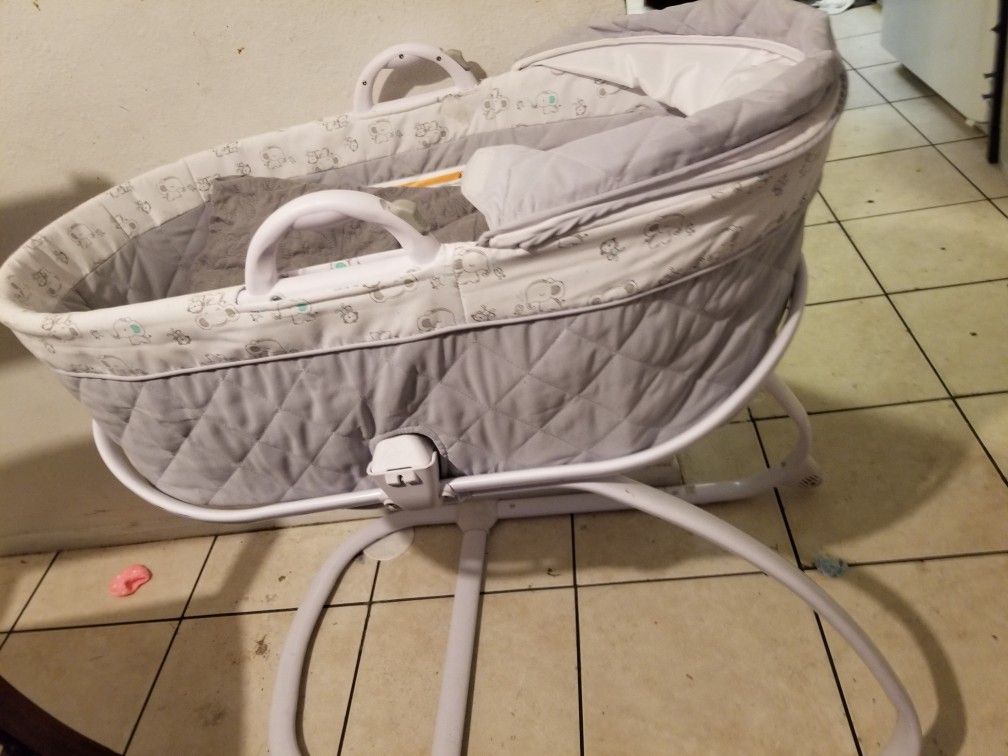 Baby bassinet