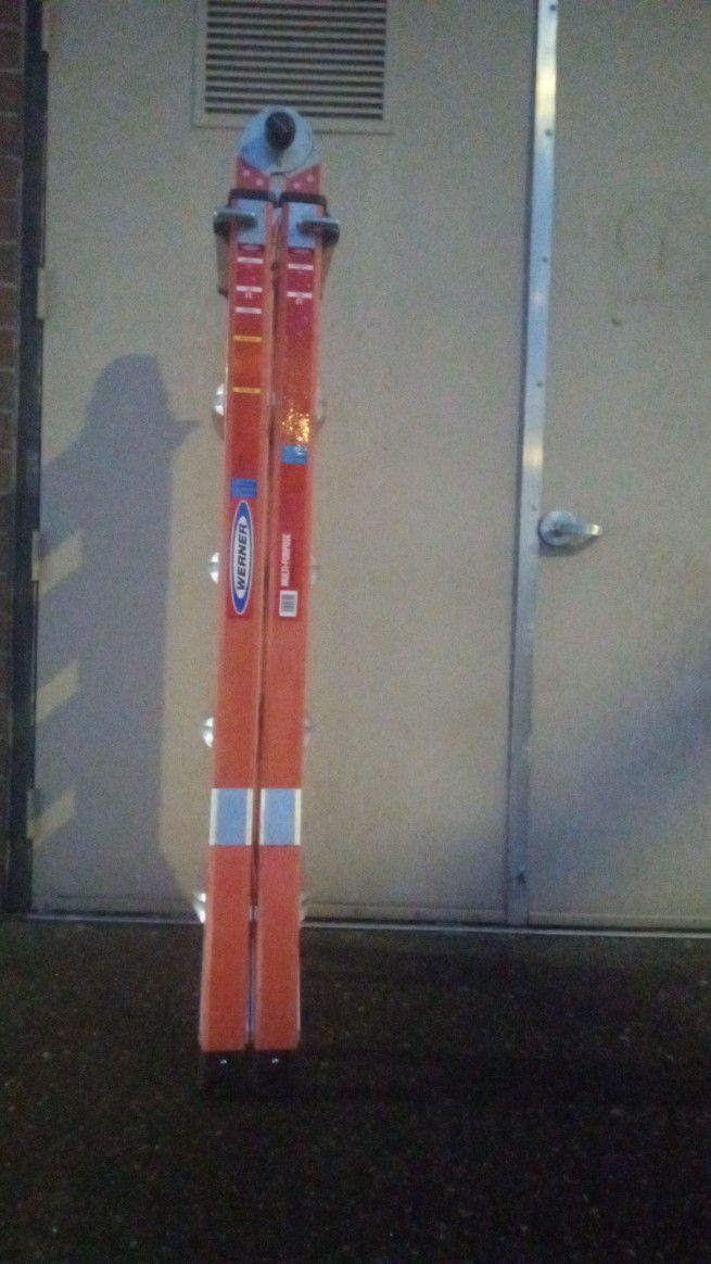 Warner 24'  Adjustable  Ladder 🪜