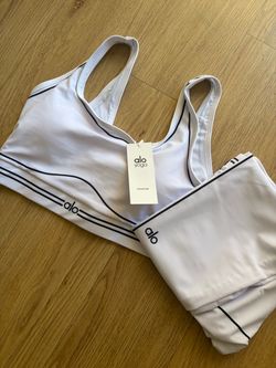 Alo Yoga White & Black 2-Piece Activewear Set (Sports Bra + High-Waisted Leggings). Size Large.