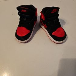 Jordan 1 Size 4c