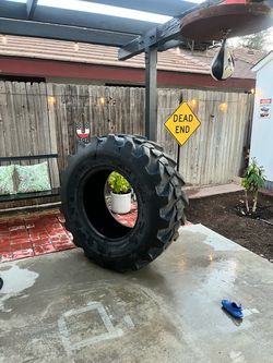 CrossFit tire