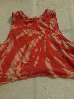 Tie-Dye Sleeveless Crop Top