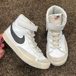 Girls Nike Blazers