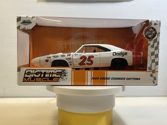 1969 Dodge Daytona Diecast Model Car: 1/24 Scale, New In the Box By Jada