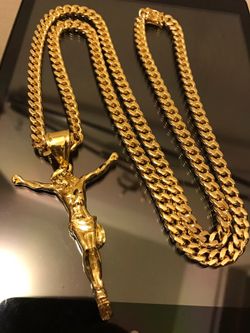 14K Gold Plated Miami Cuban With Jesus Pendant
