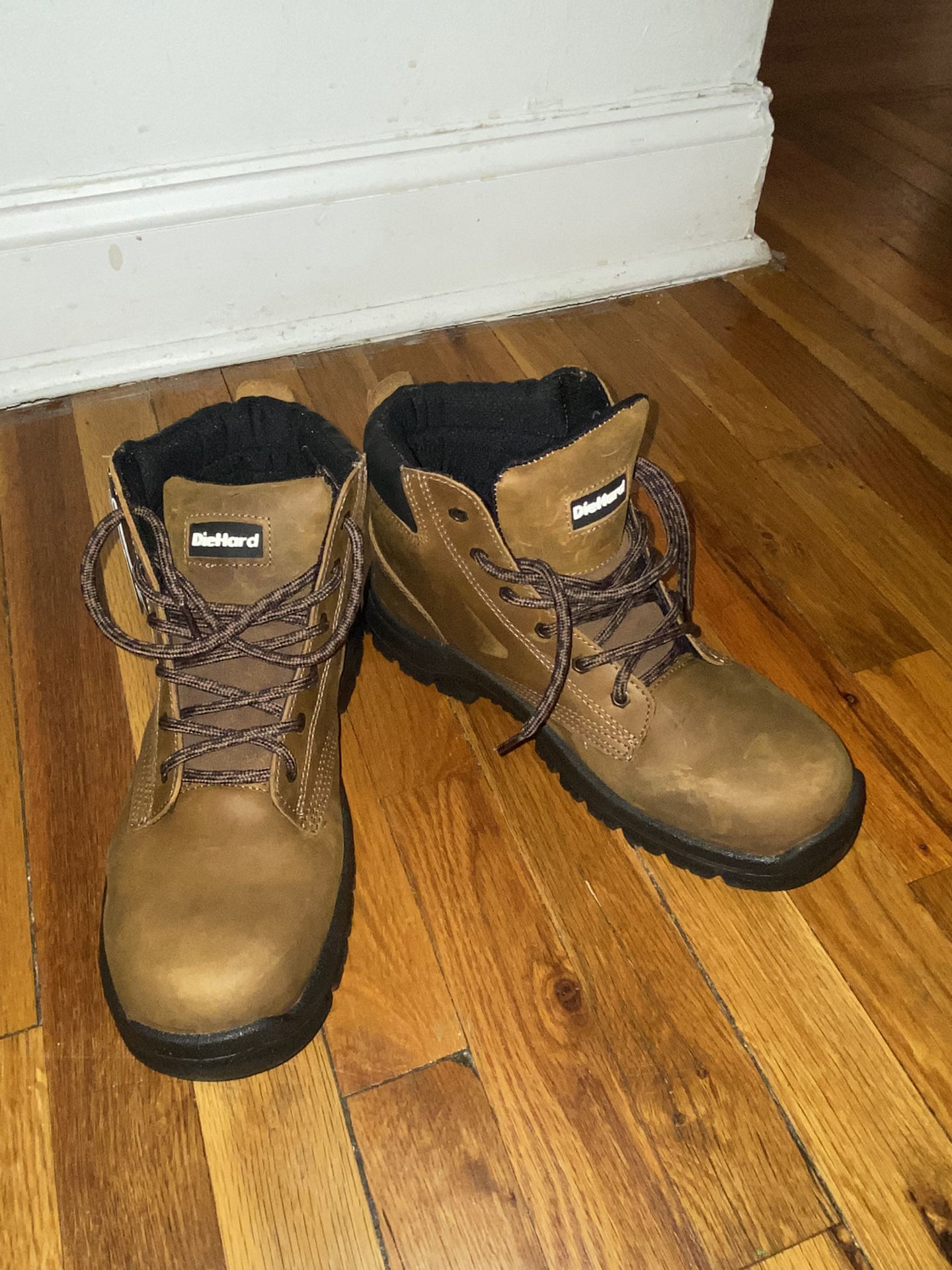 Die Hard - Work Boots- Size 8.5