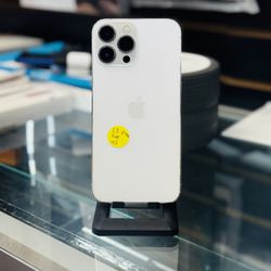 iPhone 13 Pro Max (Factory Unlocked) 