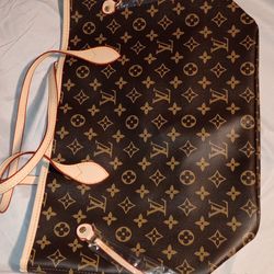 Louis Vuitton Neverfull MM