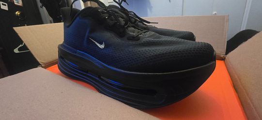 Nike Vomero Premium All black size 11 mens