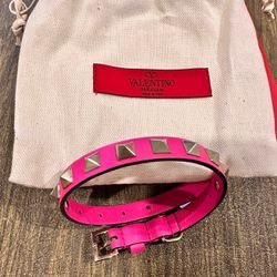 Hot Pink Valentino Collar