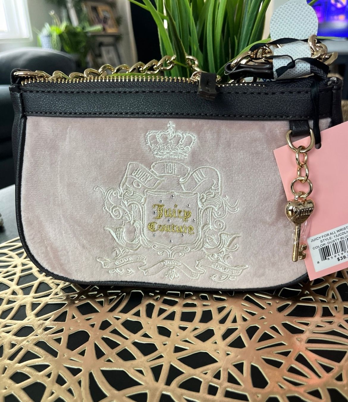 Juicy Couture JUICY FOR ALL Wristlet Purse
