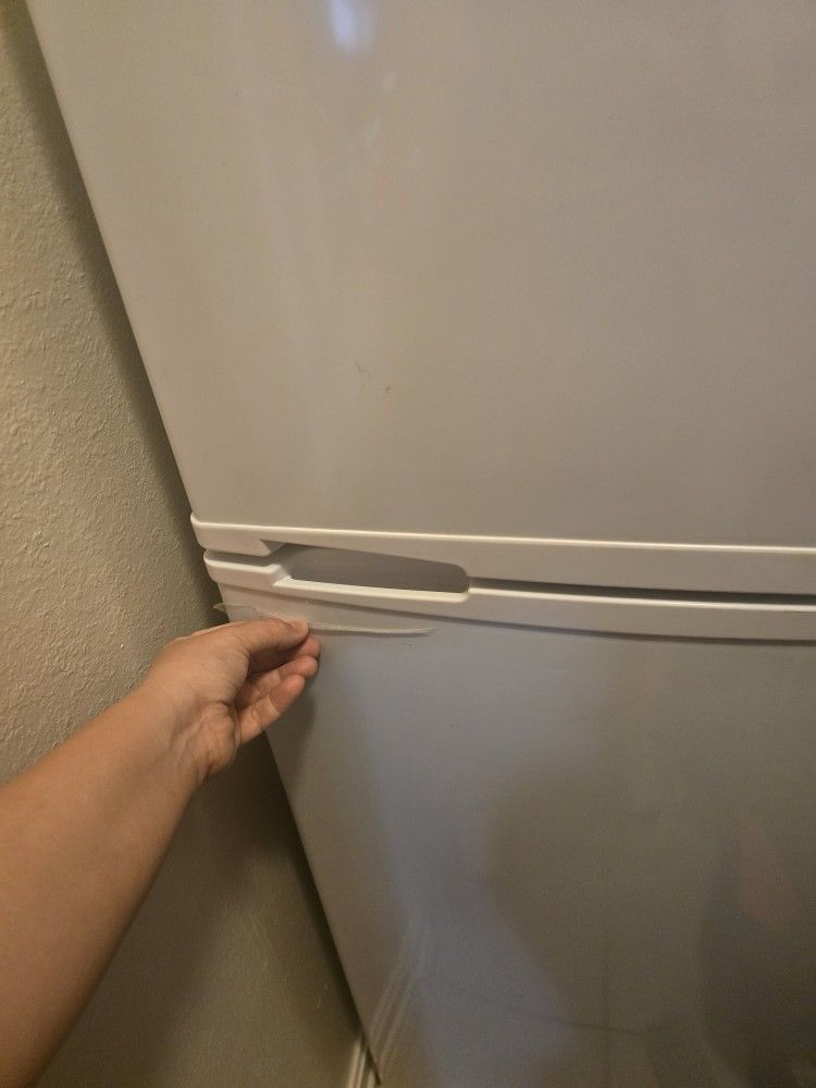 Like NEW Double Door RCA Refrigerator 54 Inch Tall GREAT for College, Extra, Or Apt CASH Only