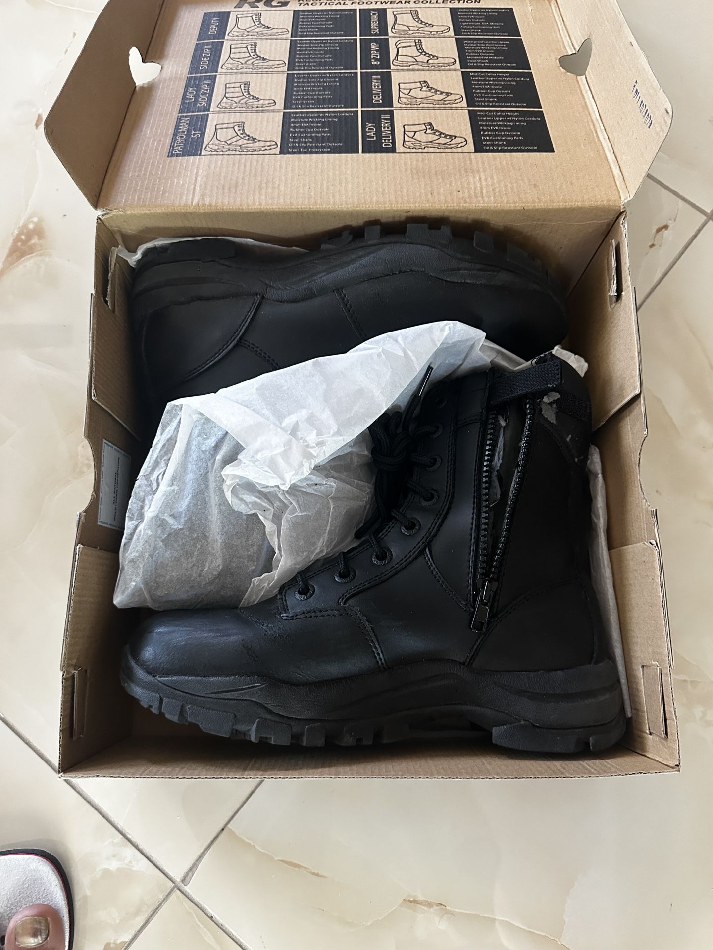 🥾 Hiking Boot 🥾 Brand New