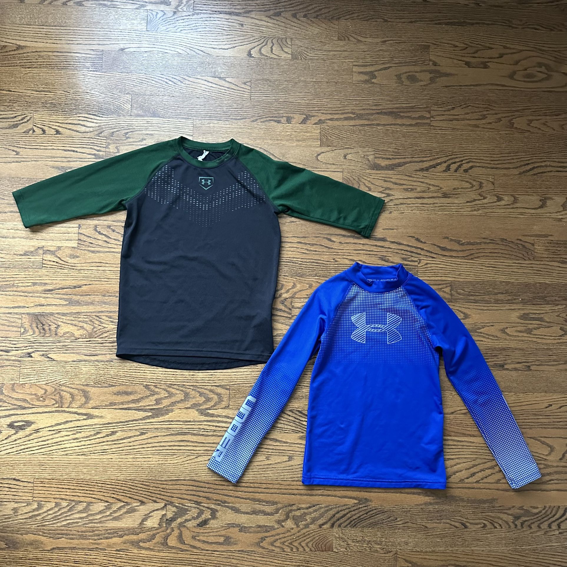 Youth Medium Under Armour Bundle of Two Base-Layer Shirts