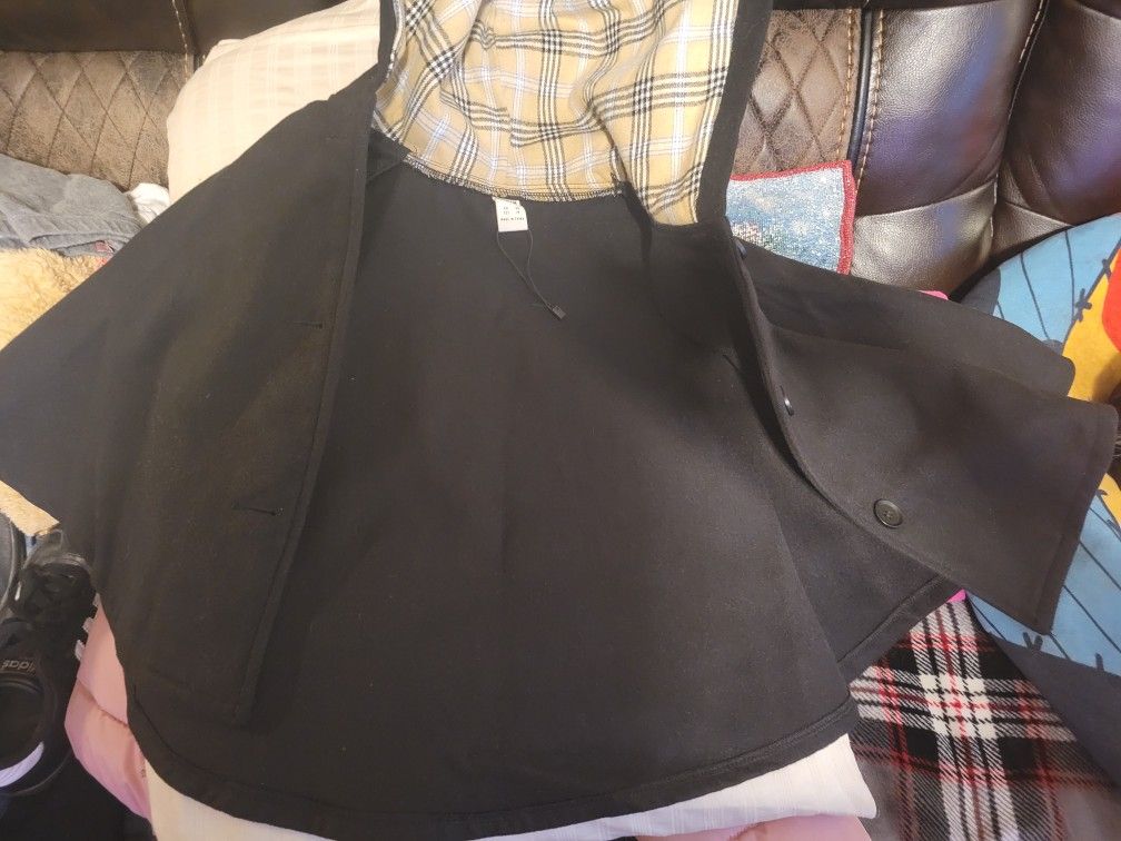 BLACK PANCHO COAT W/HOOD