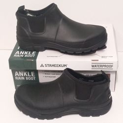 Men's Ankle Rain Boot Available in Size 11