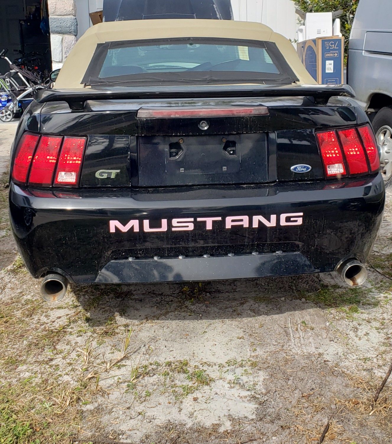 2003 Ford Mustang