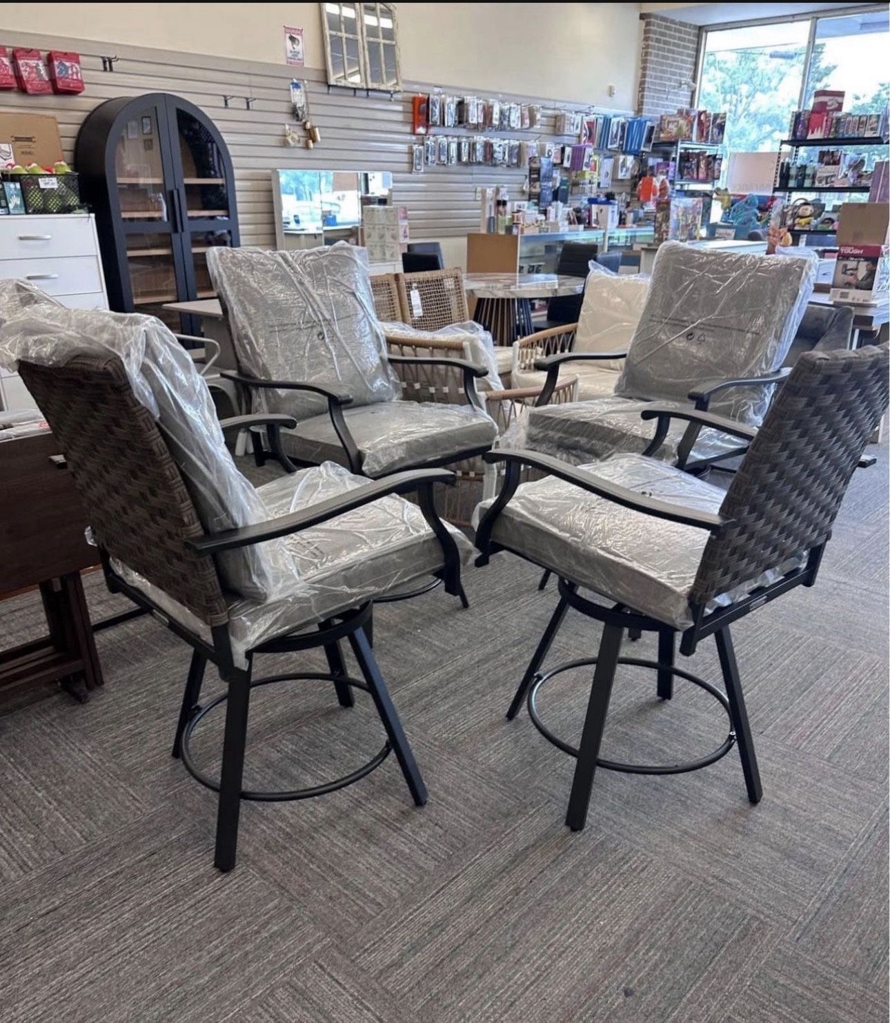 4 Piece Outdoor High Swivel Dining Chairs, Brown, New,All Products : American Fashion Style Bags On Sale