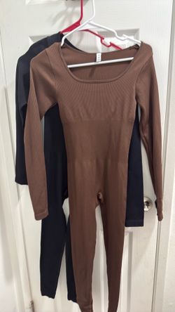 Jumpsuit  size small black,brown color