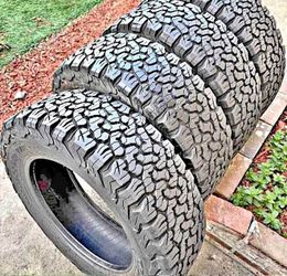 265/70/17 bfgoodrich vendo un set de llantas usadas excelente condiciones de vida las 4 ✅🤩I am selling a set of used tires, all 4 in excellent living