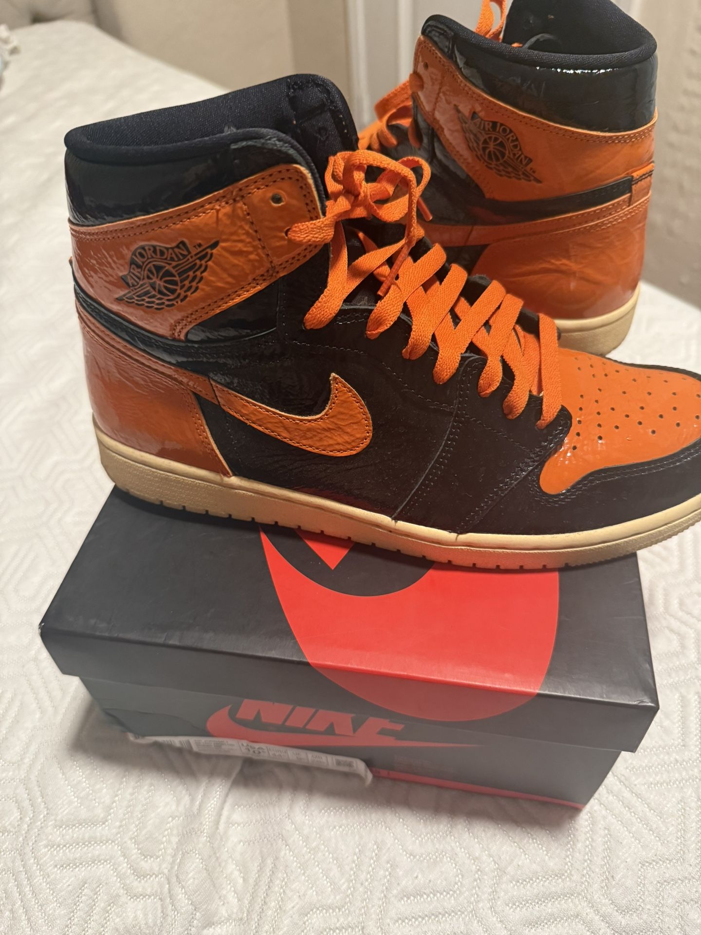 Nike Air Jordan Retro 1 SBB 3.0