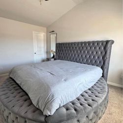 King Size Compartment Bed