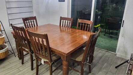 Wood Dining Table with 6 Chairs