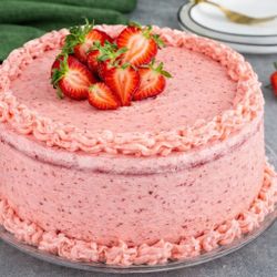 Tasty’s Strawberry Cake 
