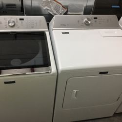 Maytag Washer And Dryer Like New 