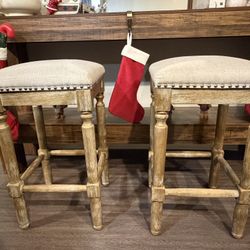 Bar stools (set of 2)