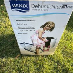 Dehumidifier 